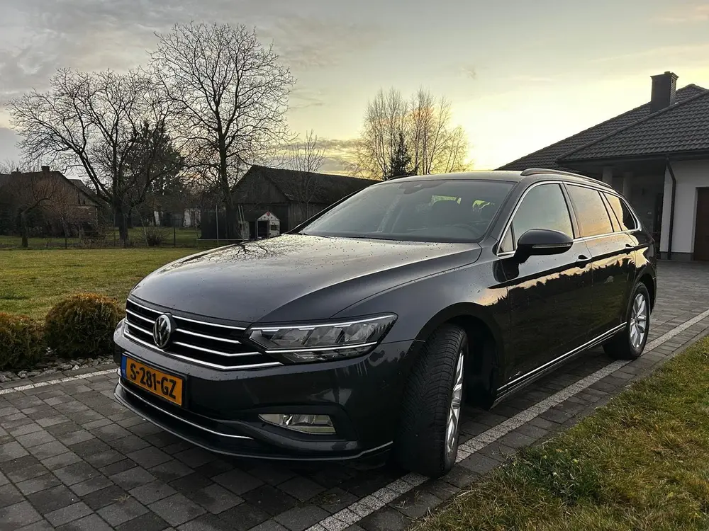 Volkswagen Passat Variant Passat 1.5 TSI 150pk DSG 2020 Grijs uit 2020, foto 7