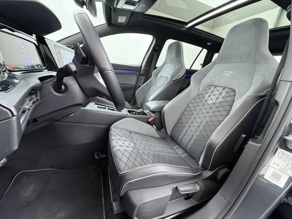 Volkswagen Golf Variant 1.5 eTSI R-Line Trekhaak | Pano Dak uit 2021, foto 15