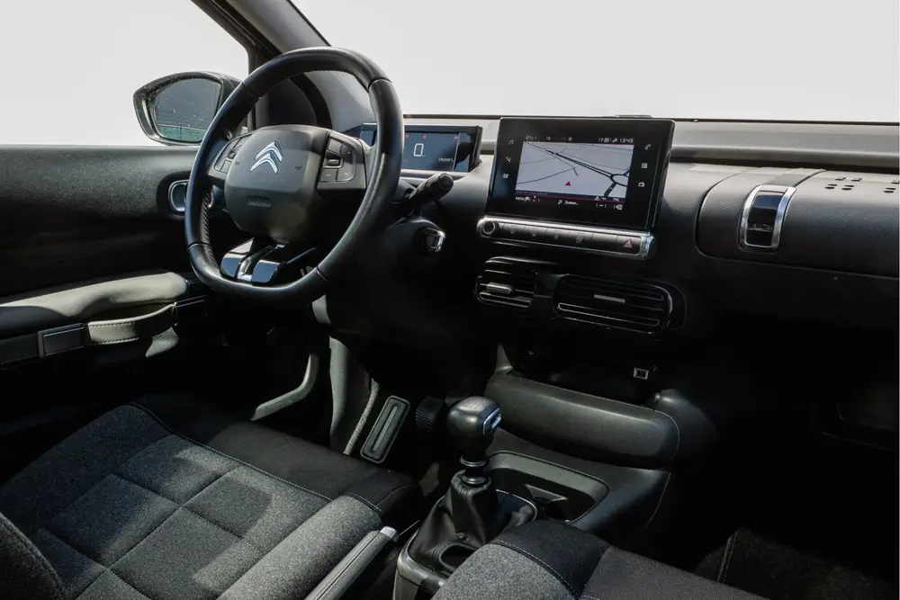 Citroën C4 Cactus 1.2 110pk PureTech Shine Panoramadak/ Cam uit 2019, foto 3