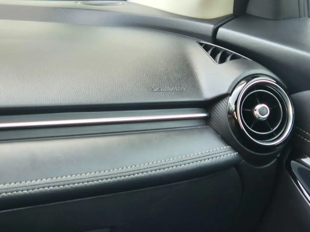 Mazda 2 1.5 SKYACTIV-G GT-M uit 2019, foto 11