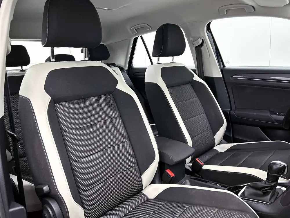 Volkswagen T-Roc 1.5 TSI Sport | Trekhaak | Camera | CarPlay uit 2021, foto 13