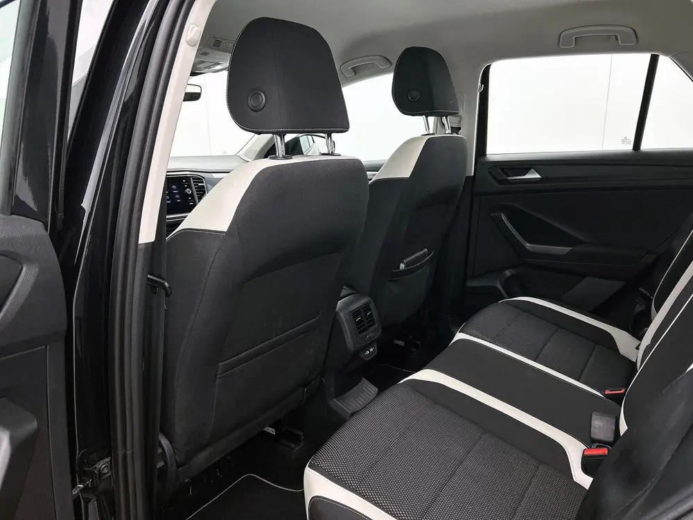 Volkswagen T-Roc 1.5 TSI Sport | Trekhaak | Camera | CarPlay uit 2021, foto 17