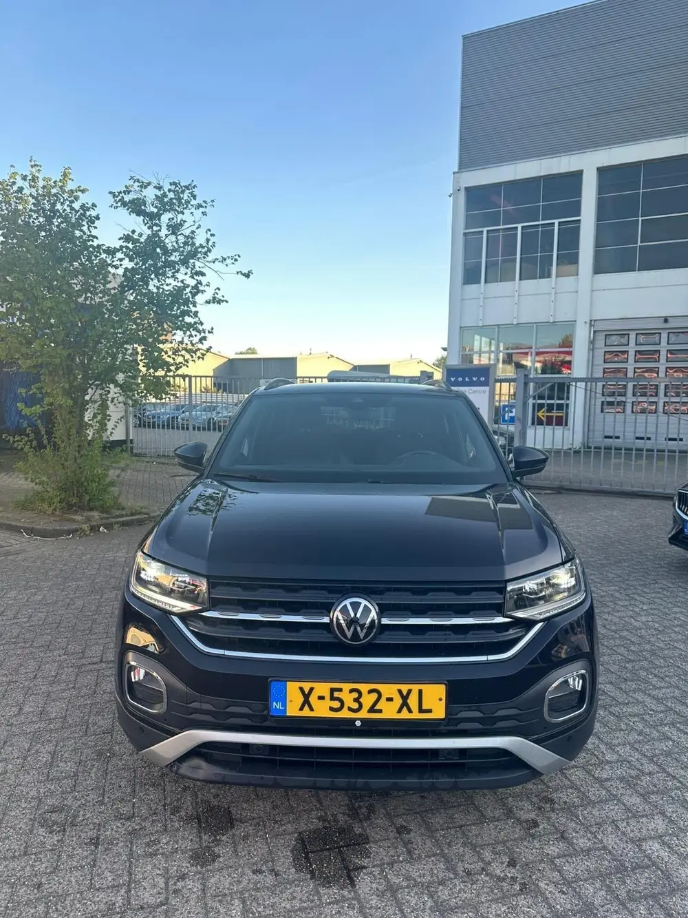 Volkswagen T-Cross 1.0 TSI 110pk 7-DSG 2022 Zwart uit 2022, foto 3