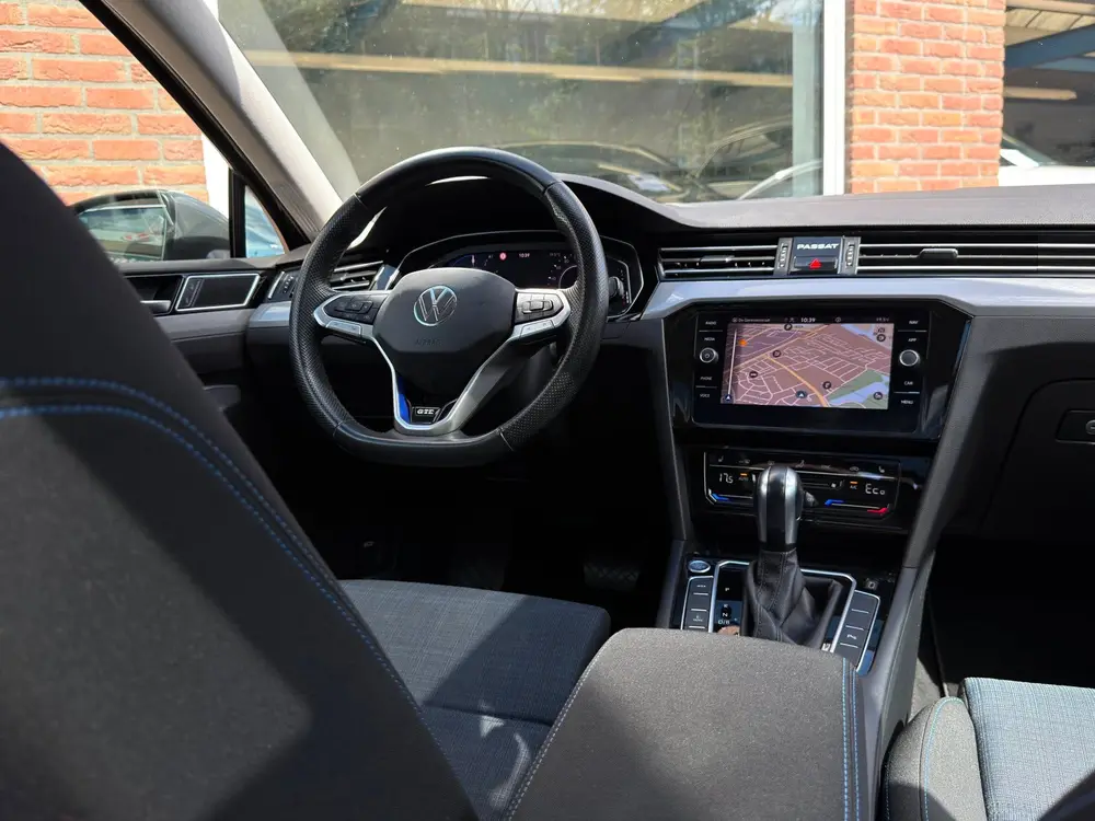 Volkswagen Passat Variant 1.4 TSI PHEV GTE Business | Pano | uit 2021, foto 2