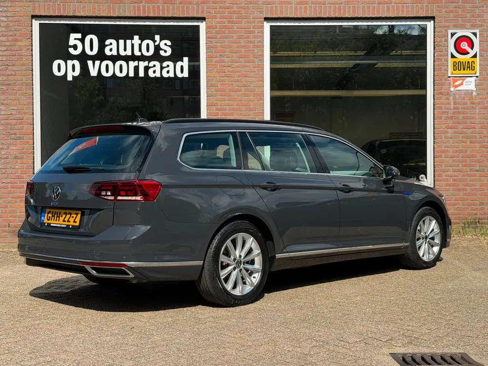 Volkswagen Passat Variant 1.4 TSI PHEV GTE Business | Pano | uit 2021, foto 3