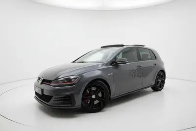 Volkswagen Golf 2.0 TSI GTI TCR PANO VIRTUAL ACC KEYLESS CAM uit 2019