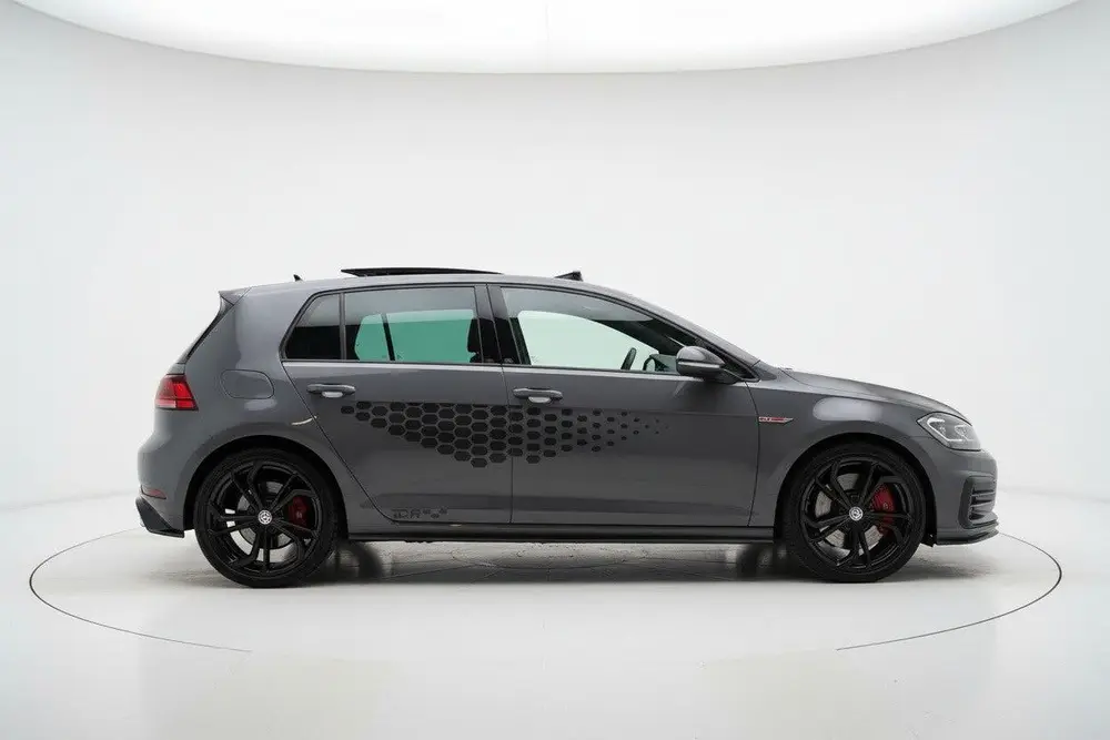 Volkswagen Golf 2.0 TSI GTI TCR PANO VIRTUAL ACC KEYLESS CAM uit 2019, foto 4