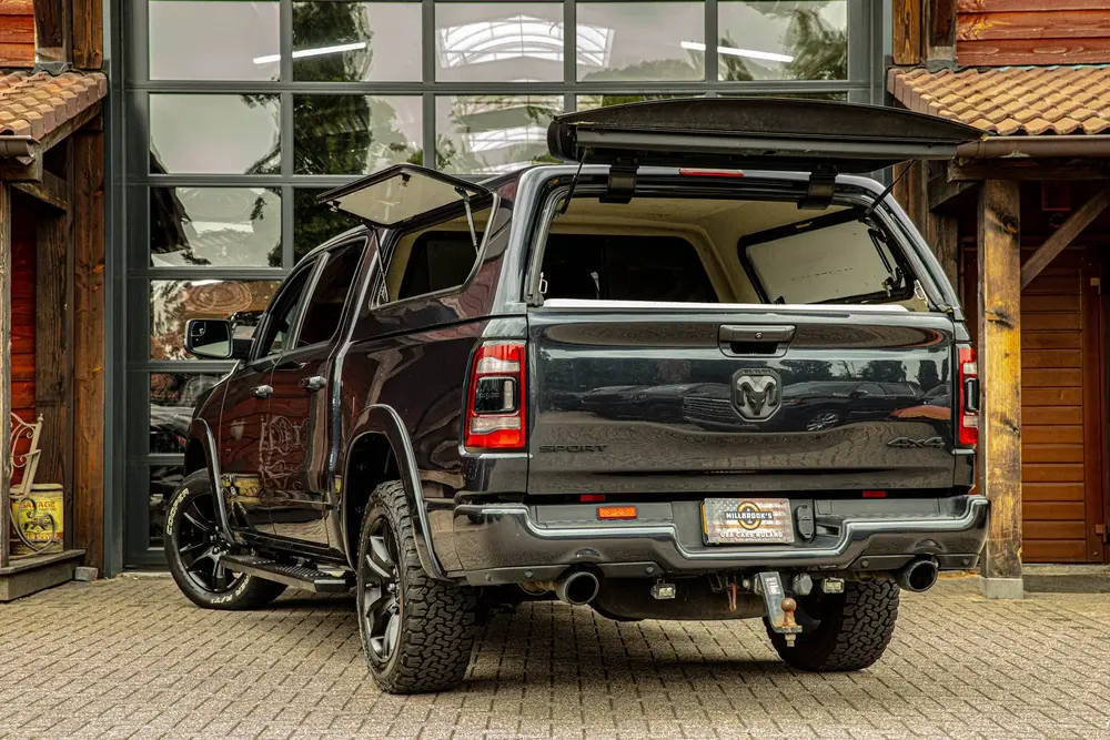 Dodge Ram 1500 5.7 V8 4x4 Crew Cab Sport (bj 2021) uit 2021, foto 4