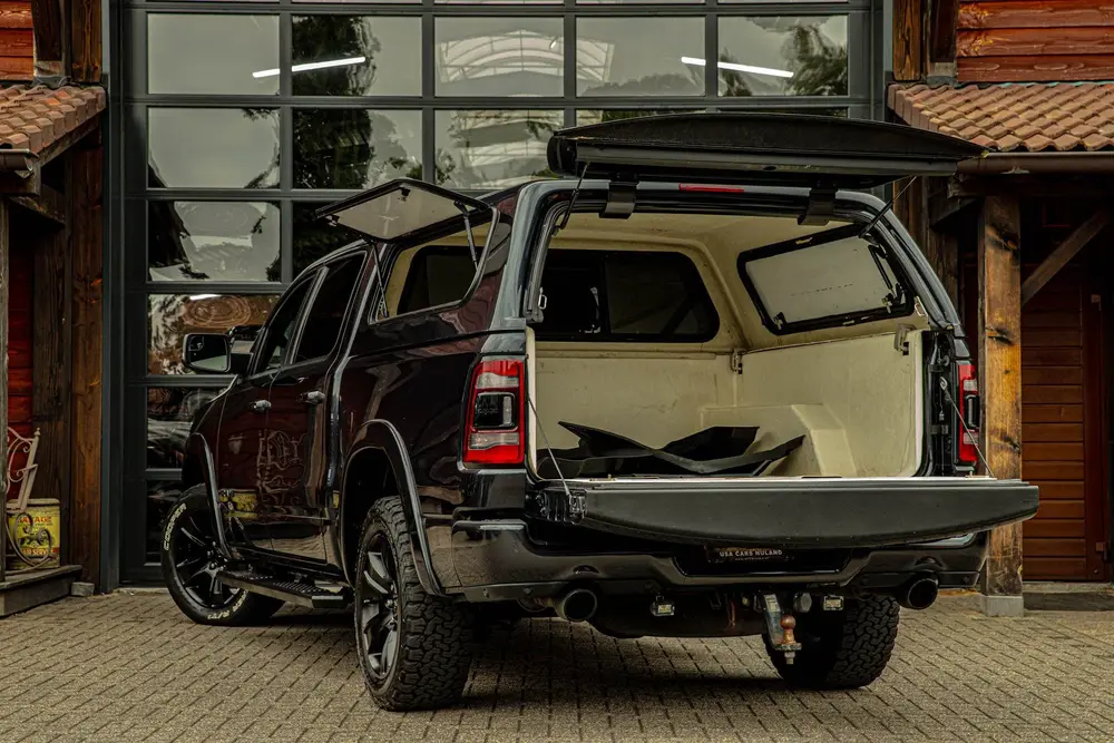 Dodge Ram 1500 5.7 V8 4x4 Crew Cab Sport (bj 2021) uit 2021, foto 5