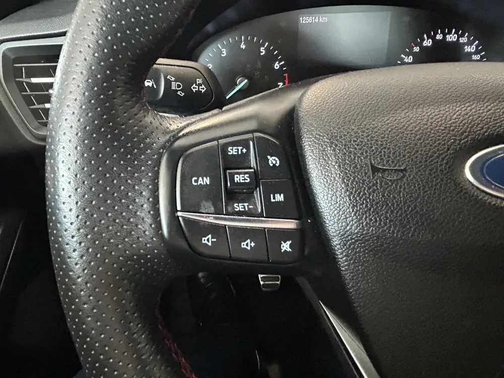 Ford Focus 1.0 EcoBoost ST-line uit 2019, foto 12