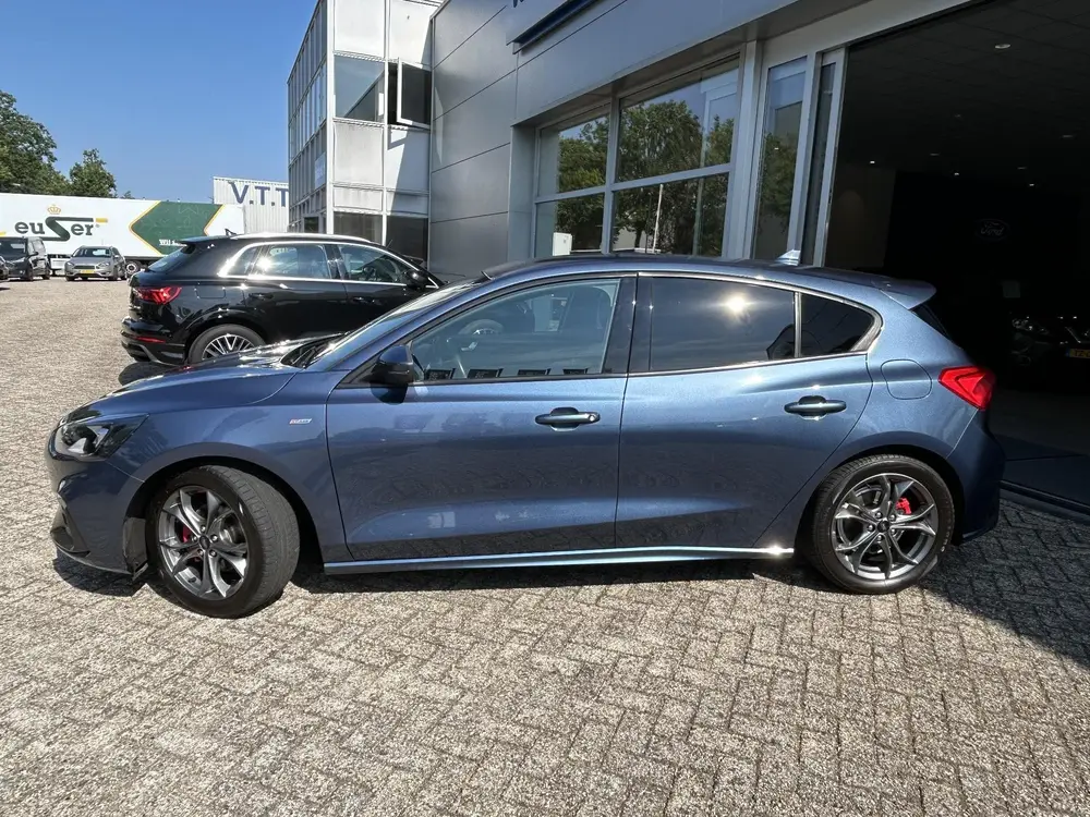 Ford Focus 1.0 EcoBoost ST-line uit 2019, foto 2