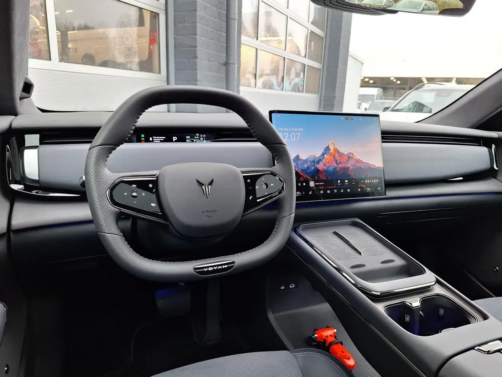 Voyah Courage Performance Edition | Panoramadak | 360° Came uit 2025, foto 11