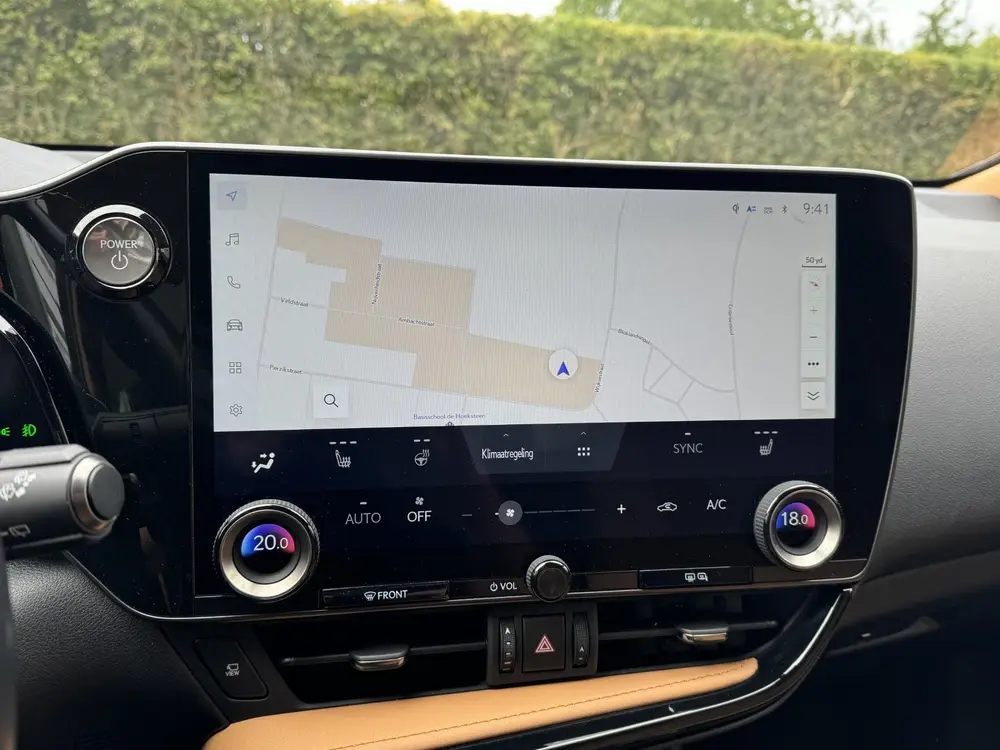 Lexus NX 450h+ AWD 360cam Trekhaak Dealer onderhoud uit 2022, foto 10