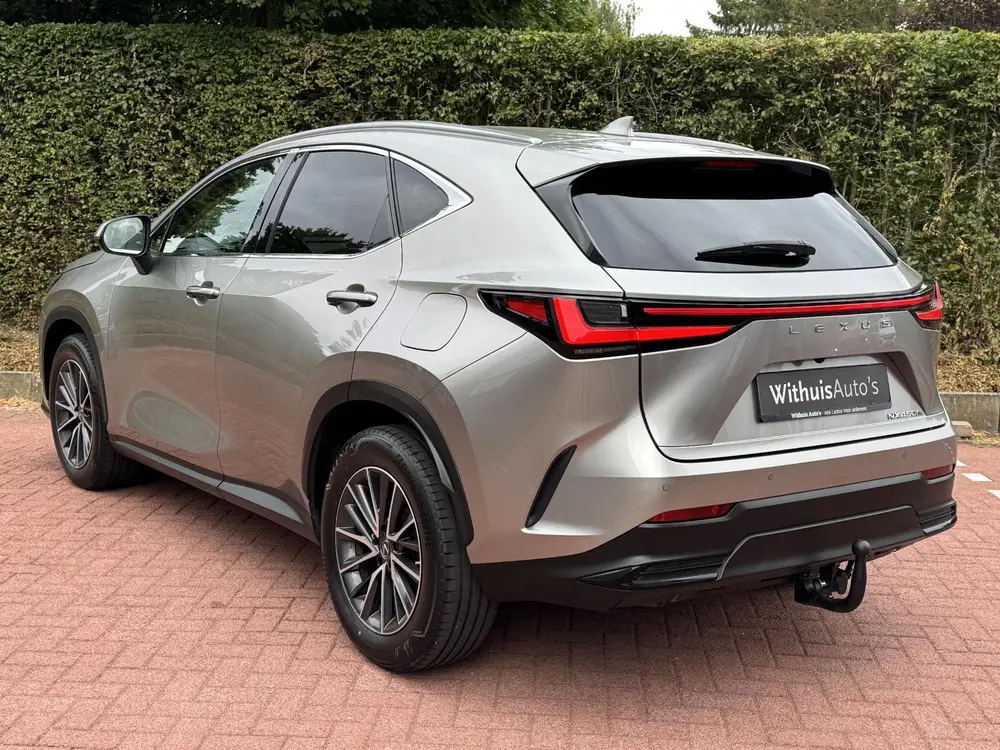 Lexus NX 450h+ AWD 360cam Trekhaak Dealer onderhoud uit 2022, foto 7