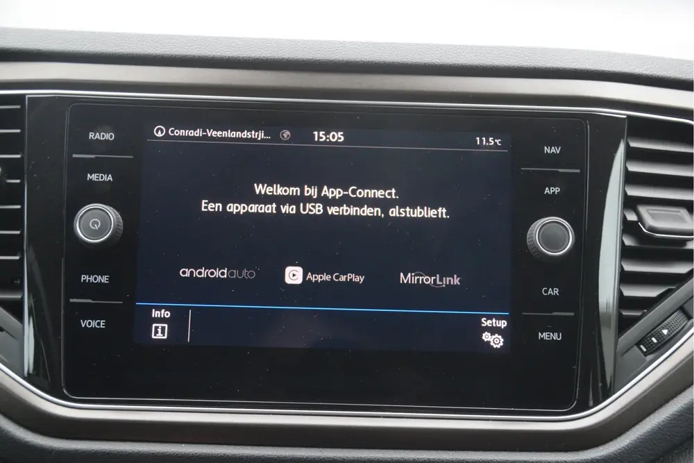 Volkswagen T-Roc 1.5 TSI Style Carplay | PDC | Trekhaak | LM uit 2019, foto 20