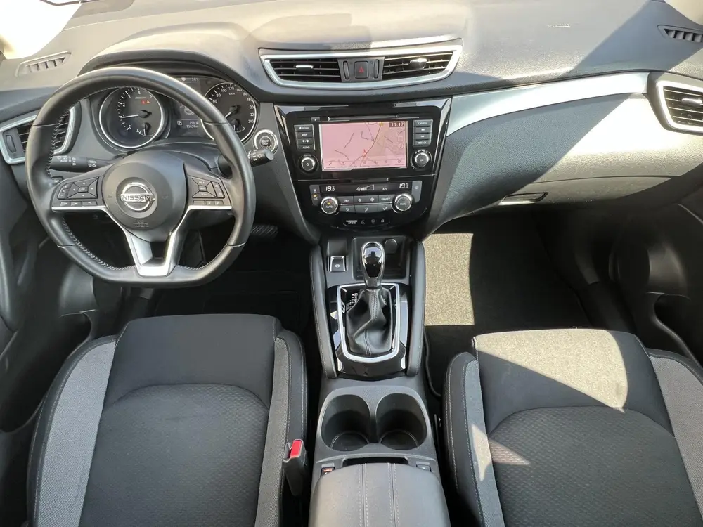 Nissan Qashqai 1.3 DIG-T N-Connecta / Dealer onderhouden / P uit 2019, foto 2