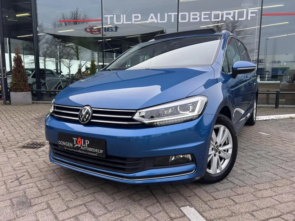 Volkswagen Touran 1.5 TSI Highline 7p Automaat Dak Leder Lux uit 2022, foto 3