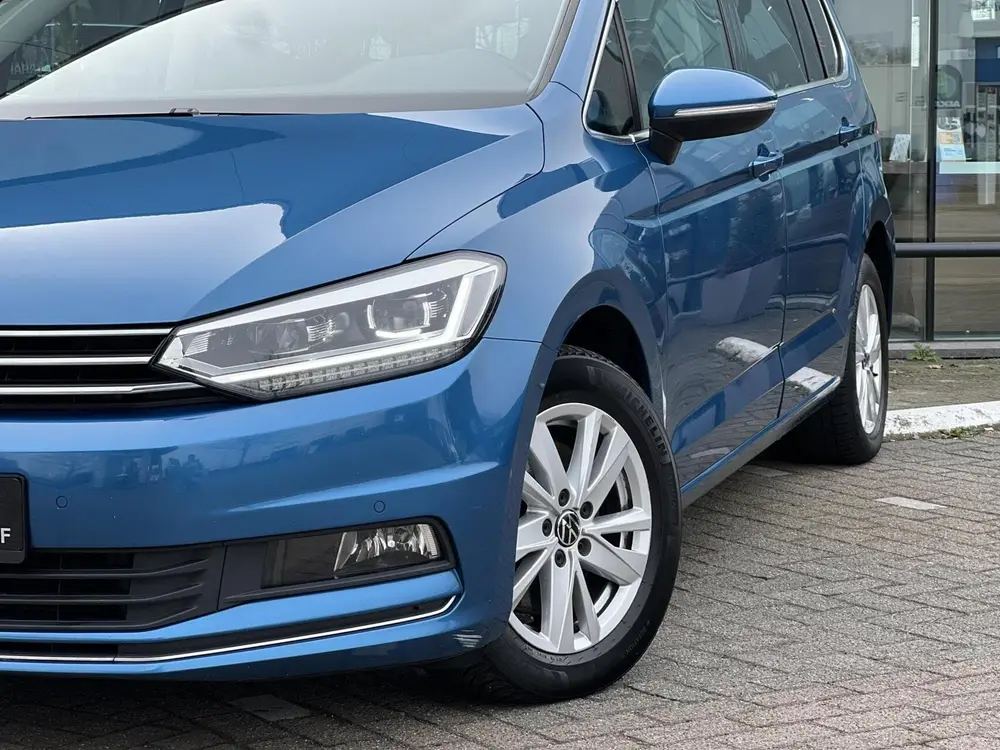 Volkswagen Touran 1.5 TSI Highline 7p Automaat Dak Leder Lux uit 2022, foto 7