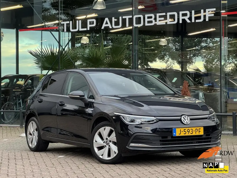 Volkswagen Golf VIII 1.5 TSI Style hb 5drs 2020 Virtueel Nav uit 2020