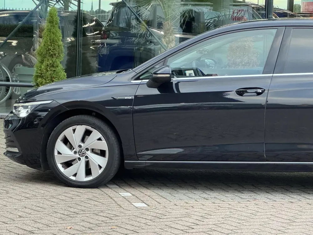 Volkswagen Golf VIII 1.5 TSI Style hb 5drs 2020 Virtueel Nav uit 2020, foto 14