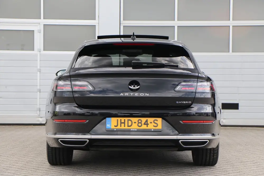 Volkswagen Arteon Shooting Brake 1.4 TSI eHybrid 218pk R-Lin uit 2021, foto 11