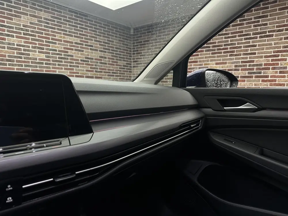 Volkswagen Golf 1.4 eHybrid Style Panoramadak Virtual Massag uit 2023, foto 15