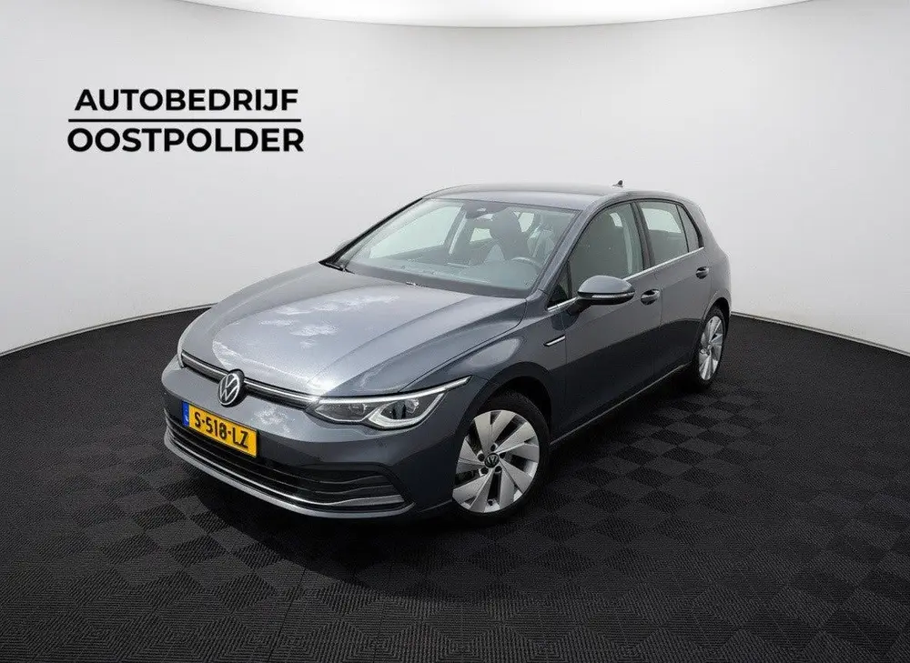 Volkswagen Golf 1.5 eTSI Style uit 2021