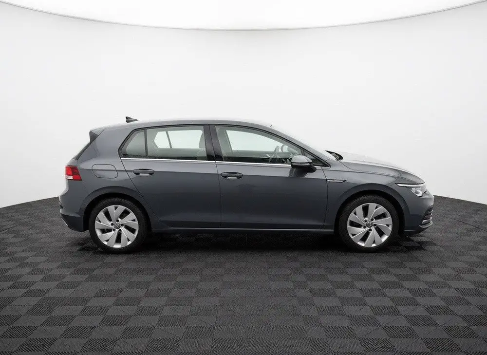 Volkswagen Golf 1.5 eTSI Style uit 2021, foto 6