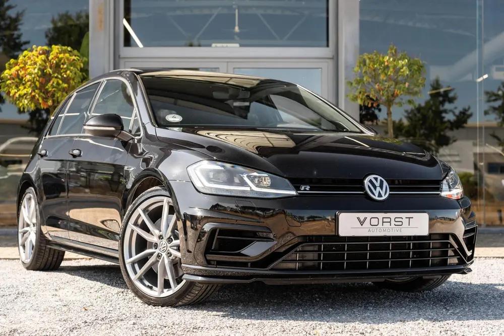 Volkswagen Golf 2.0 TSI 4Motion R Pano Dynaudio DSG Keyless uit 2020, foto 3