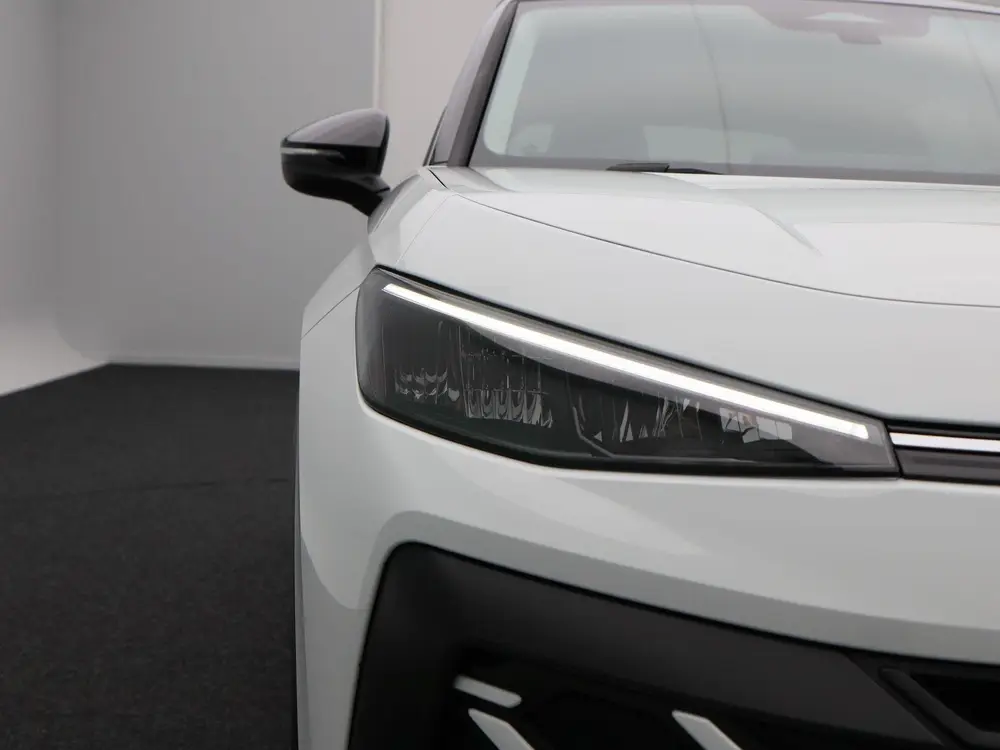 Volkswagen T-Roc 1.5 eTsi 115 Pk Life First Edition | Stoel/ uit 2026, foto 8
