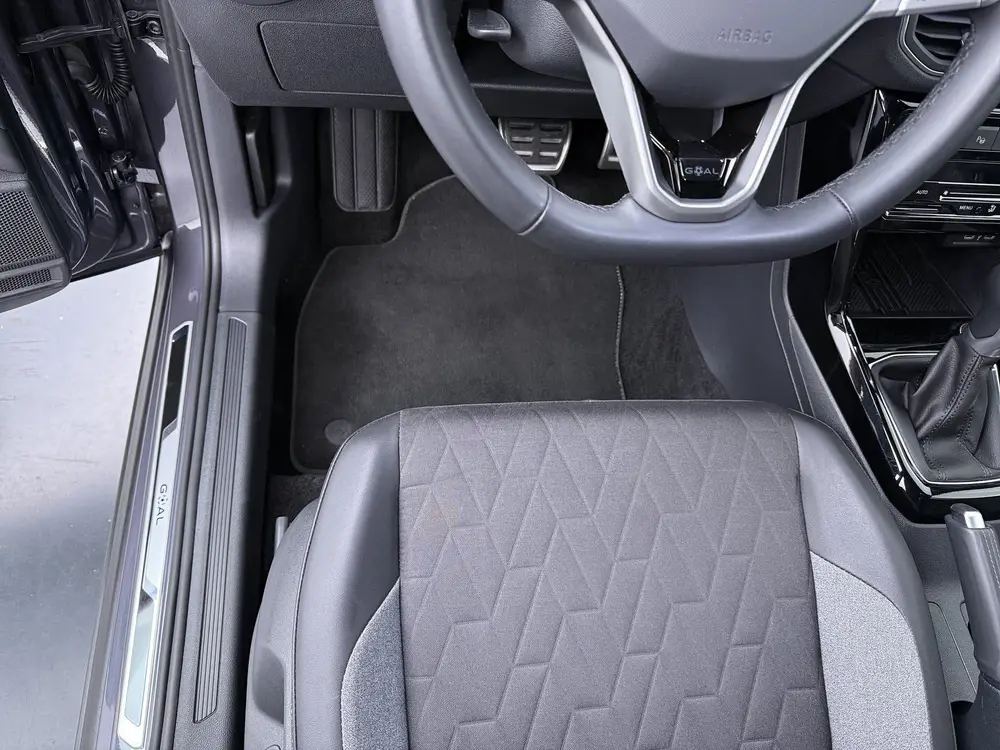Volkswagen T-Cross 1.0 DSG Goal Edition 115pk | Trekhaak | S uit 2025, foto 13