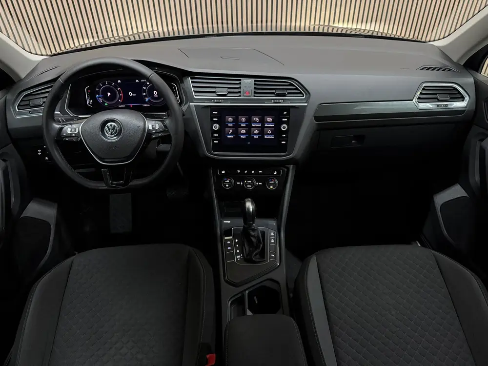 Volkswagen Tiguan 1.5 TSI ACT R-Line 2019 DSG LED VIRTUAL CR uit 2019, foto 19