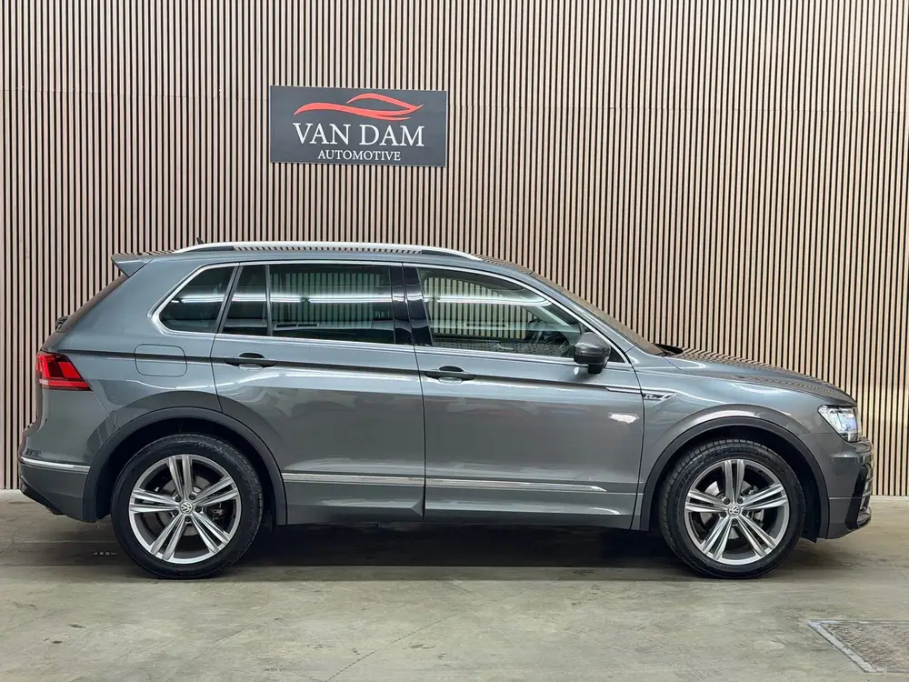 Volkswagen Tiguan 1.5 TSI ACT R-Line 2019 DSG LED VIRTUAL CR uit 2019, foto 6