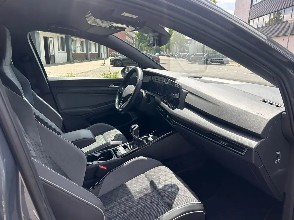 Volkswagen Golf 1.5 TSI R-Line Business 150pk CarPlay Grntie uit 2023, foto 10