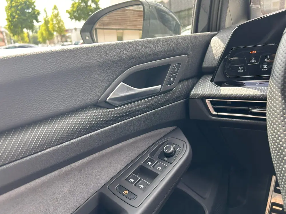 Volkswagen Golf 1.5 TSI R-Line Business 150pk CarPlay Grntie uit 2023, foto 17