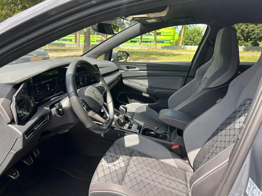 Volkswagen Golf 1.5 TSI R-Line Business 150pk CarPlay Grntie uit 2023, foto 8