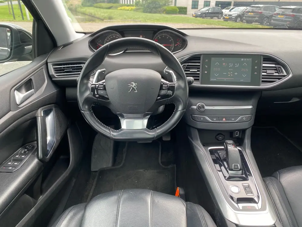 Peugeot 308 2019 * 1.2 PureTech Blue Lease Premium * AUTOMAA uit 2019, foto 17