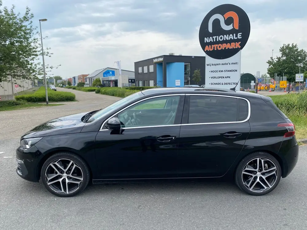 Peugeot 308 2019 * 1.2 PureTech Blue Lease Premium * AUTOMAA uit 2019, foto 2