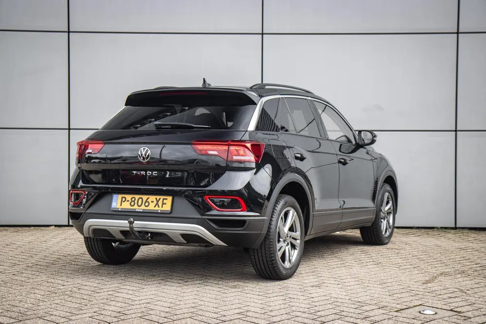 Volkswagen T-Roc 1.0 TSI 110pk Life | Trekhaak Afneembare | uit 2022, foto 2