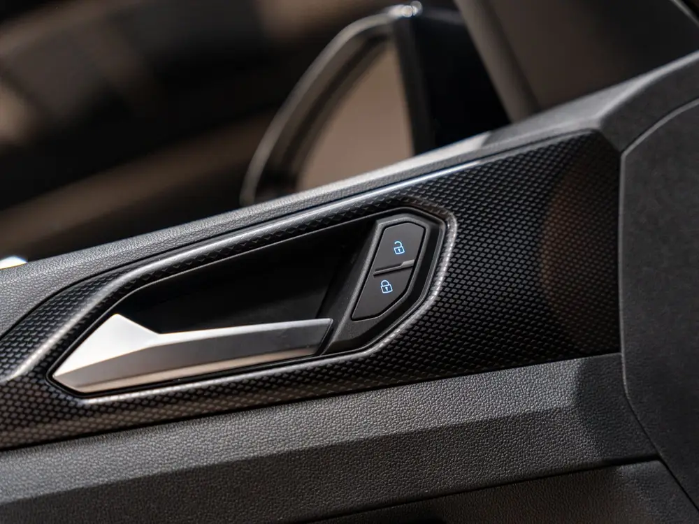 Volkswagen T-Cross 1.0 TSI DSG Life, Apple Carplay, Android uit 2023, foto 20