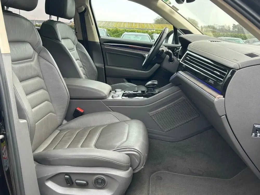 Volkswagen TOUAREG 3.0 TSI EHYBRID 4Motion, Nachtzicht, Lede uit 2020, foto 10