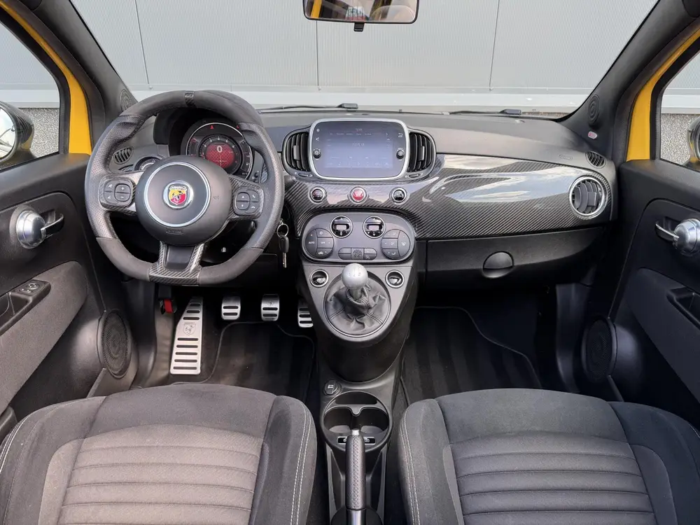 Abarth 595 1.4 T-Jet Competizione CARBON | BEATS | CARPLAY uit 2021, foto 16