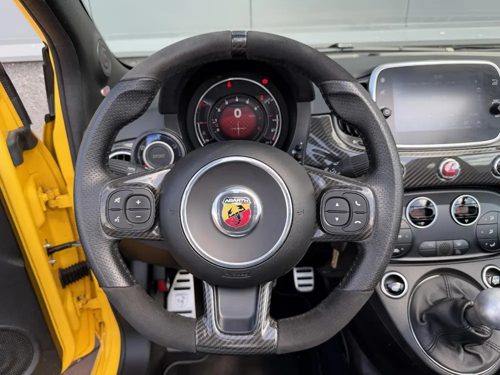 Abarth 595 1.4 T-Jet Competizione CARBON | BEATS | CARPLAY uit 2021, foto 17