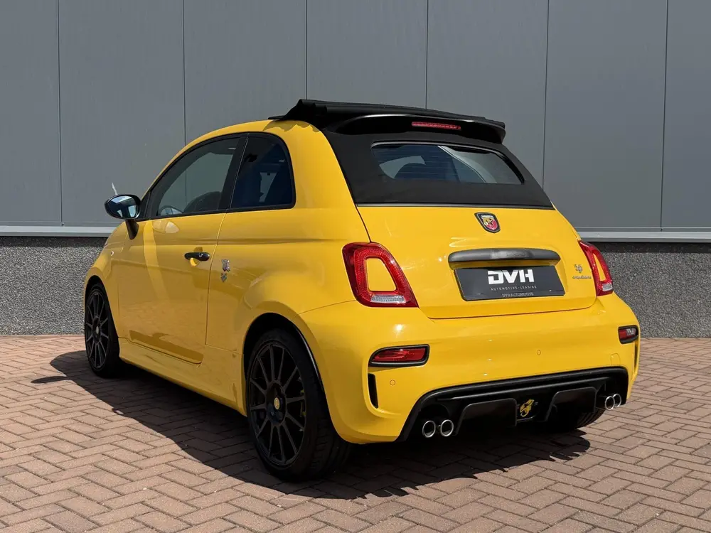 Abarth 595 1.4 T-Jet Competizione CARBON | BEATS | CARPLAY uit 2021, foto 4