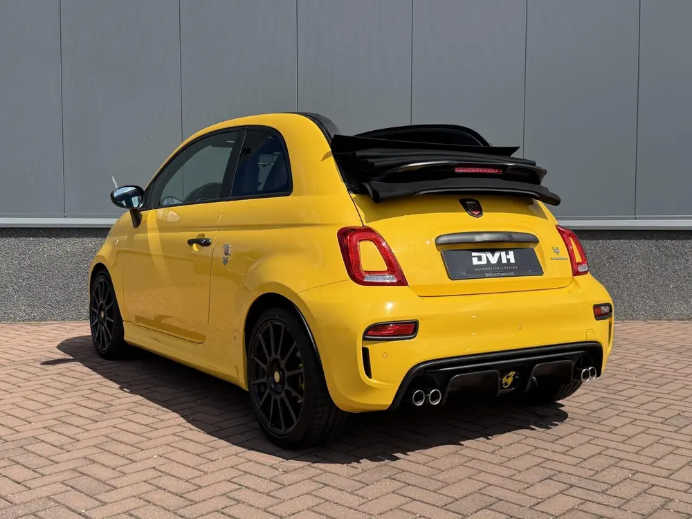Abarth 595 1.4 T-Jet Competizione CARBON | BEATS | CARPLAY uit 2021, foto 5