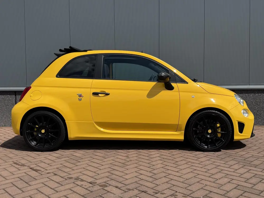 Abarth 595 1.4 T-Jet Competizione CARBON | BEATS | CARPLAY uit 2021, foto 9
