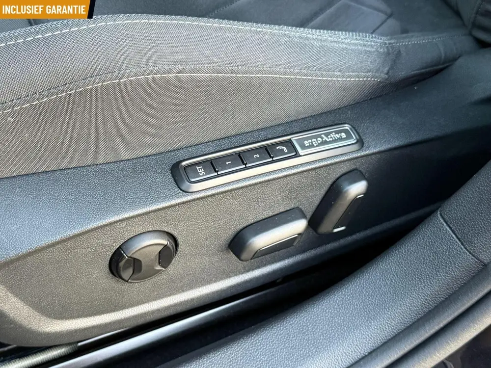 Volkswagen Golf 1.4 eHybrid Style Aut*Navi*IQ Led*CarPlay uit 2021, foto 19