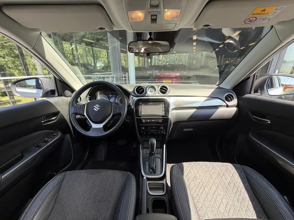Suzuki Vitara 1.4 Boosterjet Stijl Automaat | Half-leder | S uit 2019, foto 3