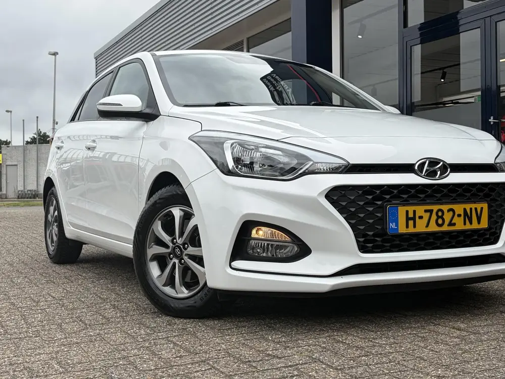 Hyundai I20 1.0 T-GDI Comfort / Automaat / Cruise-Control / uit 2019, foto 9