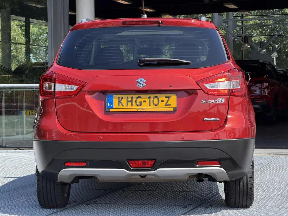 Suzuki S-Cross 1.4 Boosterjet AllGrip High Executive Automaa uit 2019, foto 20